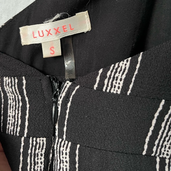 LUXXEL STRAPPY BLACK JUMPSUIT - Picture 4 of 5